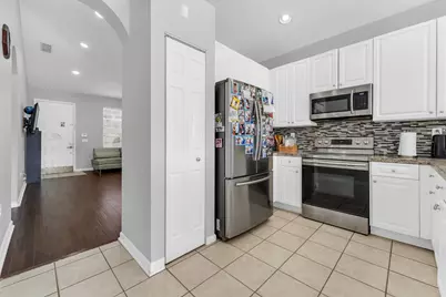 1723 NW 78th Way #1723, Pembroke Pines, FL 33024 - Photo 8