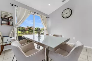 1723 NW 78th Way, Pembroke Pines, FL 33024 - Photo 14