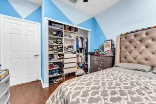 1723 NW 78th Way, Pembroke Pines, FL 33024 - Photo 16