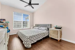 1723 NW 78th Way, Pembroke Pines, FL 33024 - Photo 20