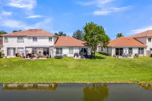 1723 NW 78th Way, Pembroke Pines, FL 33024 - Photo 44