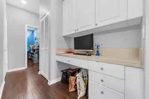 1723 NW 78th Way, Pembroke Pines, FL 33024 - Photo 30