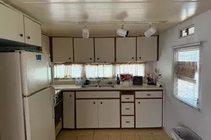 8500 SW 15th Ct, Davie, FL 33324 - Photo 2