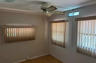 8500 SW 15th Ct, Davie, FL 33324 - Photo 6