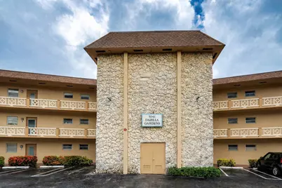 5041 W Oakland Park Boulevard #111, Lauderdale Lakes, FL 33313 - Photo 16
