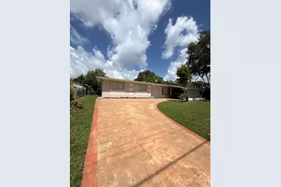 7500 SW 98th Court, Miami, FL 33173 - Photo 2