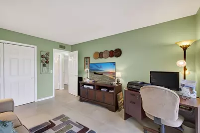 101 Wellington C, West Palm Beach, FL 33417 - Photo 16