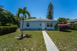726 41st St, West Palm Beach, FL 33407 - Photo 2