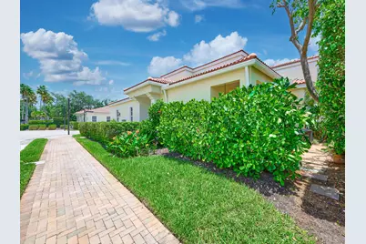 530 Commons Drive, Palm Beach Gardens, FL 33418 - Photo 6