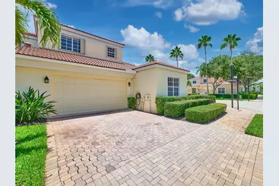 530 Commons Drive, Palm Beach Gardens, FL 33418 - Photo 2