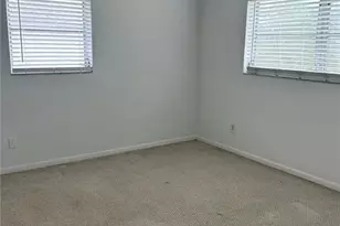 2491 SW 82nd Ave, Davie, FL 33324 - Photo 10