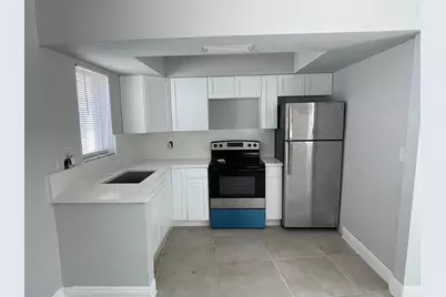 921 SW 10th Drive #3, Pompano Beach, FL 33060 - Photo 1