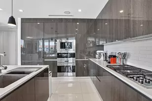 3250 NE 188th St, Aventura, FL 33180 - Photo 4