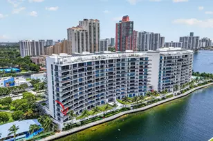 3250 NE 188th St, Aventura, FL 33180 - Photo 54