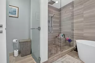 3250 NE 188th St, Aventura, FL 33180 - Photo 32