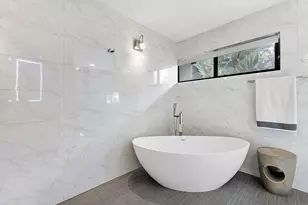 40 Portside Dr, Fort Lauderdale, FL 33316 - Photo 36