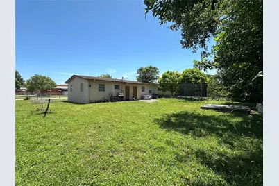 10741 SW 150th Terrace, Miami, FL 33176 - Photo 4