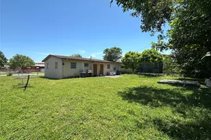 10741 SW 150th Terrace, Miami, FL 33176 - Photo 4