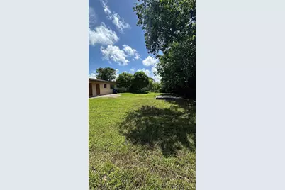 10741 SW 150th Terrace, Miami, FL 33176 - Photo 12