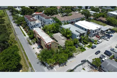 640 NE 8th Avenue, Fort Lauderdale, FL 33304 - Photo 6