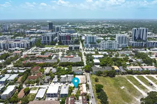 640 NE 8th Ave, Fort Lauderdale, FL 33304 - Photo 8