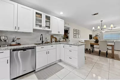 4732 Carthage Circle S, Lake Worth, FL 33463 - Photo 12