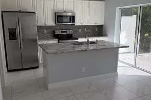 2810 NW Treviso Cir, Port Saint Lucie, FL 34986 - Photo 4