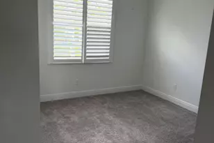 2810 NW Treviso Cir, Port Saint Lucie, FL 34986 - Photo 10