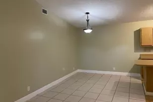 4405 Woodstock Dr, West Palm Beach, FL 33409 - Photo 4
