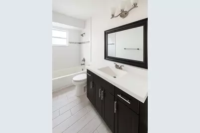 537 S Sequoia Drive #317, West Palm Beach, FL 33409 - Photo 2