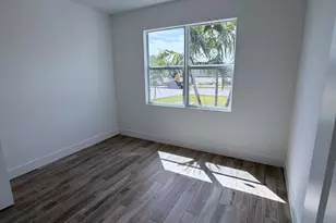 6560 SE Pk Trce Dr, Stuart, FL 34997 - Photo 4
