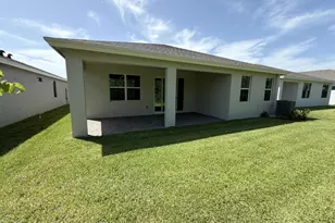 6560 SE Pk Trce Dr, Stuart, FL 34997 - Photo 6