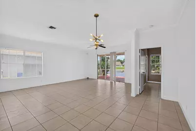 3871 Circle Lake Drive, West Palm Beach, FL 33417 - Photo 14