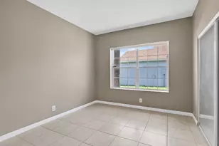 3871 Circle Lake Dr, West Palm Beach, FL 33417 - Photo 32