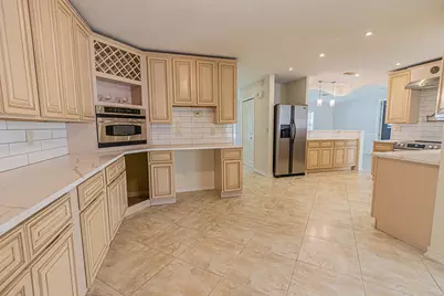 471 SE Lamon Lane, Port Saint Lucie, FL 34983 - Photo 8