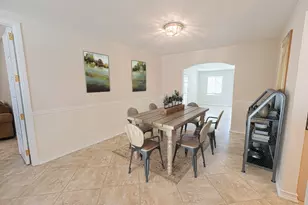 471 SE Lamon Ln, Port Saint Lucie, FL 34983 - Photo 4
