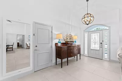 10223 Hunt Club Lane, Palm Beach Gardens, FL 33418 - Photo 6