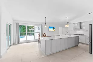 10223 Hunt Club Ln, Palm Beach Gardens, FL 33418 - Photo 12