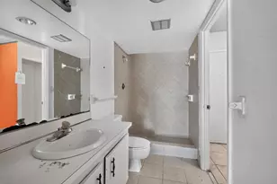 4172 Inverrary Dr, Lauderhill, FL 33319 - Photo 26