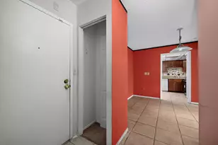 4172 Inverrary Dr, Lauderhill, FL 33319 - Photo 2
