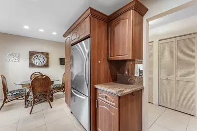 1 Stratford Drive E #D, Boynton Beach, FL 33436 - Photo 4