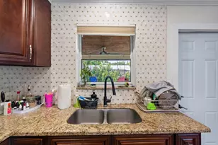 1446 W Jennings St, Lantana, FL 33462 - Photo 22