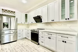 4109 W Whitewater Ave, Weston, FL 33332 - Photo 2