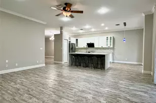4109 W Whitewater Ave, Weston, FL 33332 - Photo 10