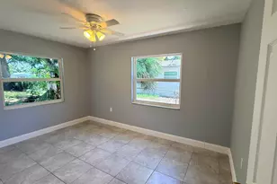 607 N 19th St, Fort Pierce, FL 34950 - Photo 14
