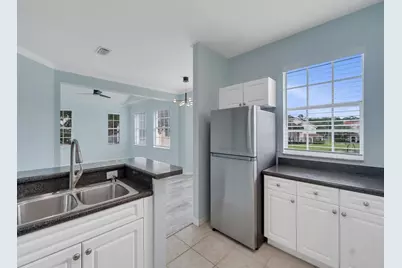 2290 57th Circle, Vero Beach, FL 32966 - Photo 6
