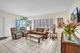4501 S Ocean Blvd, South Palm Beach, FL 33480 - Photo 2