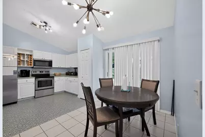 7816 100th Avenue, Vero Beach, FL 32967 - Photo 22