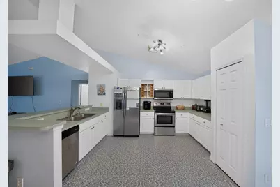 7816 100th Avenue, Vero Beach, FL 32967 - Photo 18