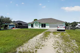 7816 100th Ave, Vero Beach, FL 32967 - Photo 6